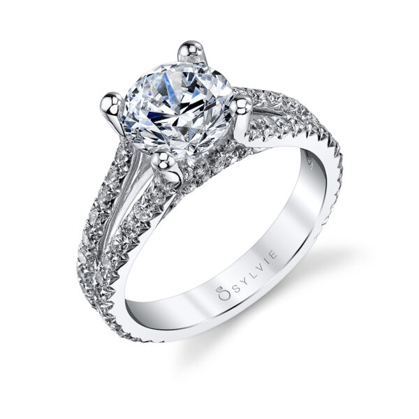 392795Round-Diamond-Engagement-Ring.jpg