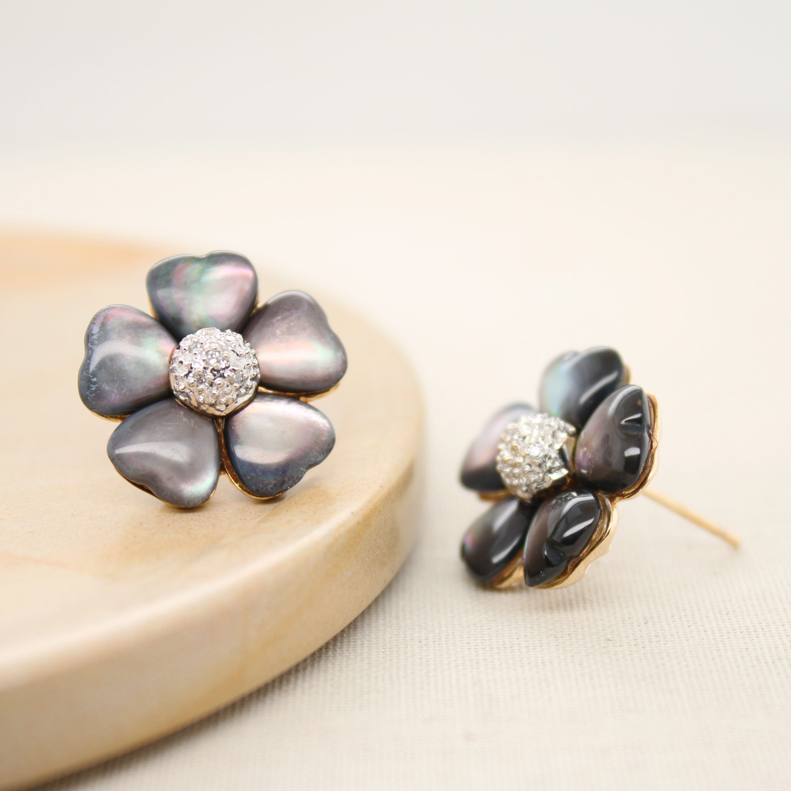 Estate Earrings Black Mother of Pearl Flower IMG_4783