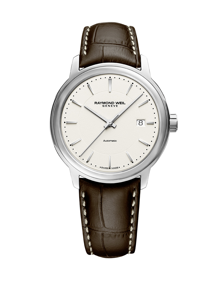 This Raymond Weil Maestro watch features stick markers, an ivory dial, and an automatic movement. The 39.5mm case is crafted from stainless steel and held on by a brown leather strap.