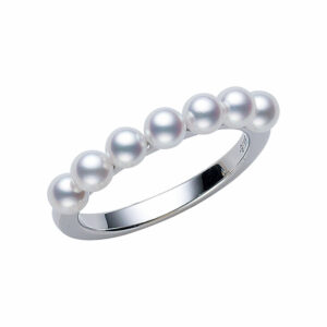 This pearl ring by Mikimoto is crafted from 18k white gold and features seven 3.5mm pearls.