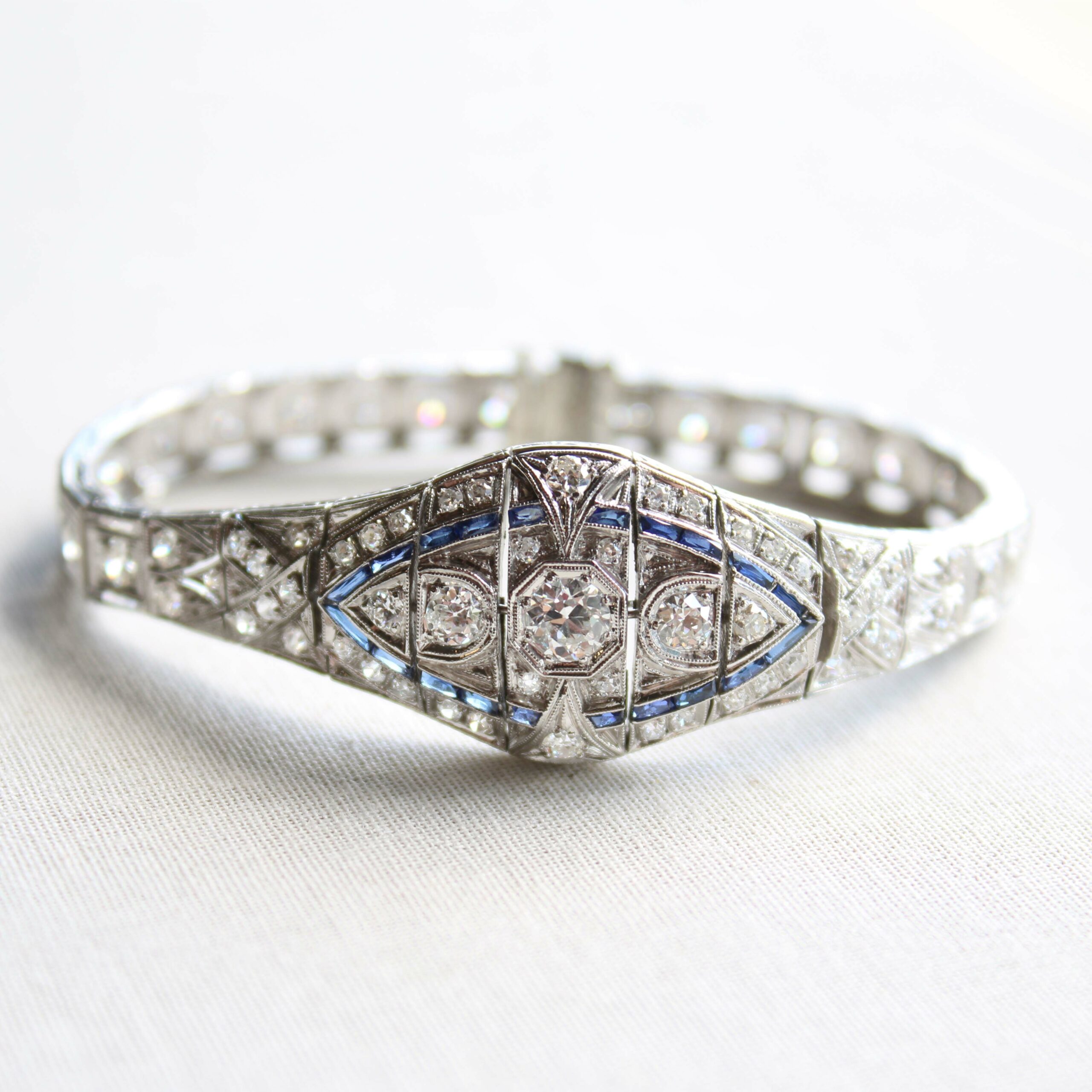 Jewelry forecast 2014!!!  Art deco engagement ring, Antique wedding rings,  Engagement rings