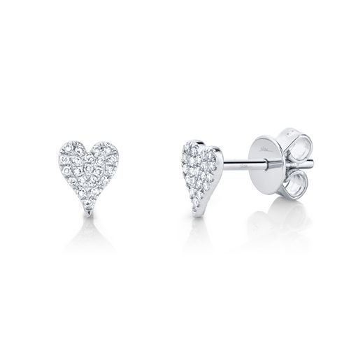 157054Pave Diamond Heart Stud Earrings