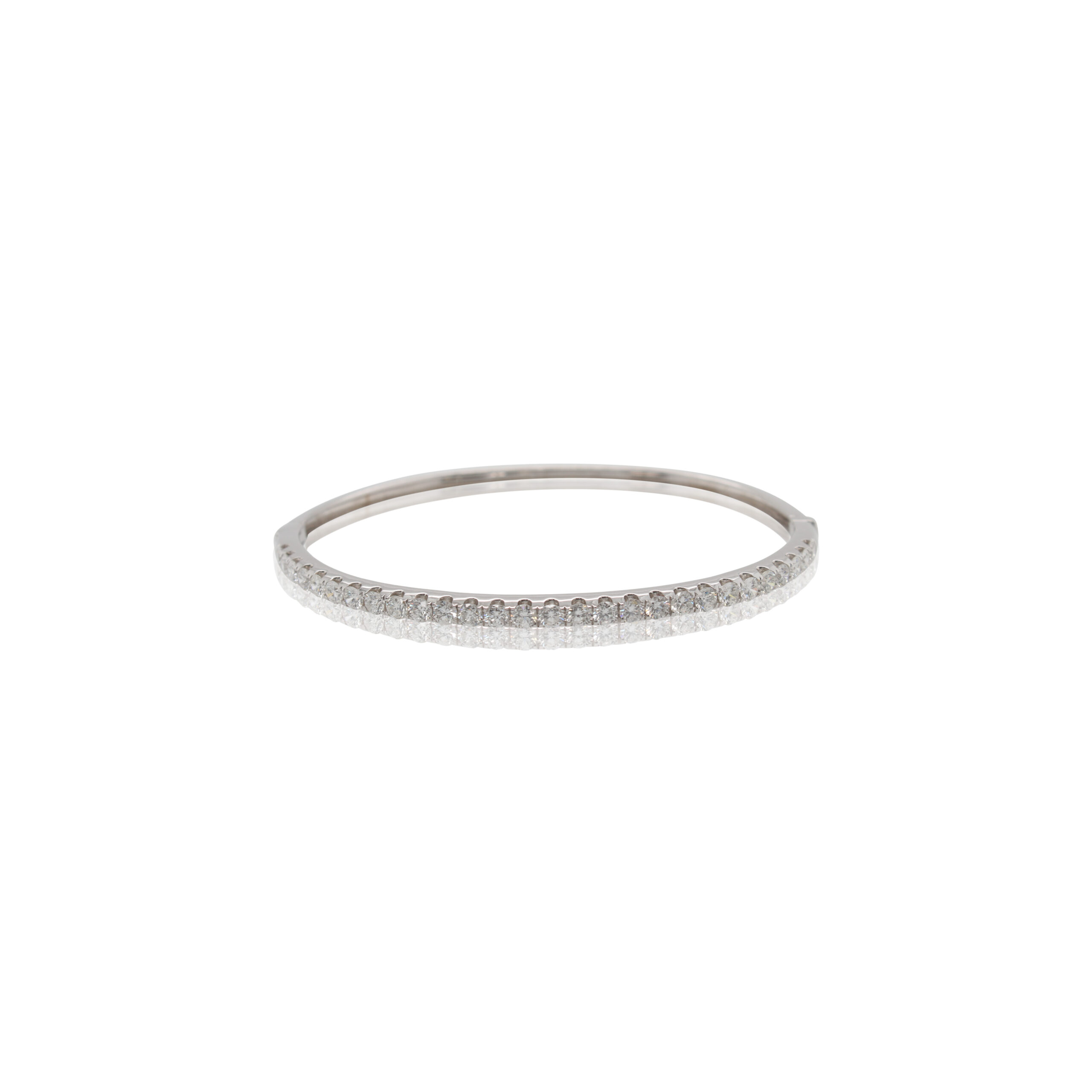 This bracelet from In Style by Rafael is crafted from 14k white gold and features 1.95 total carats of diamonds.