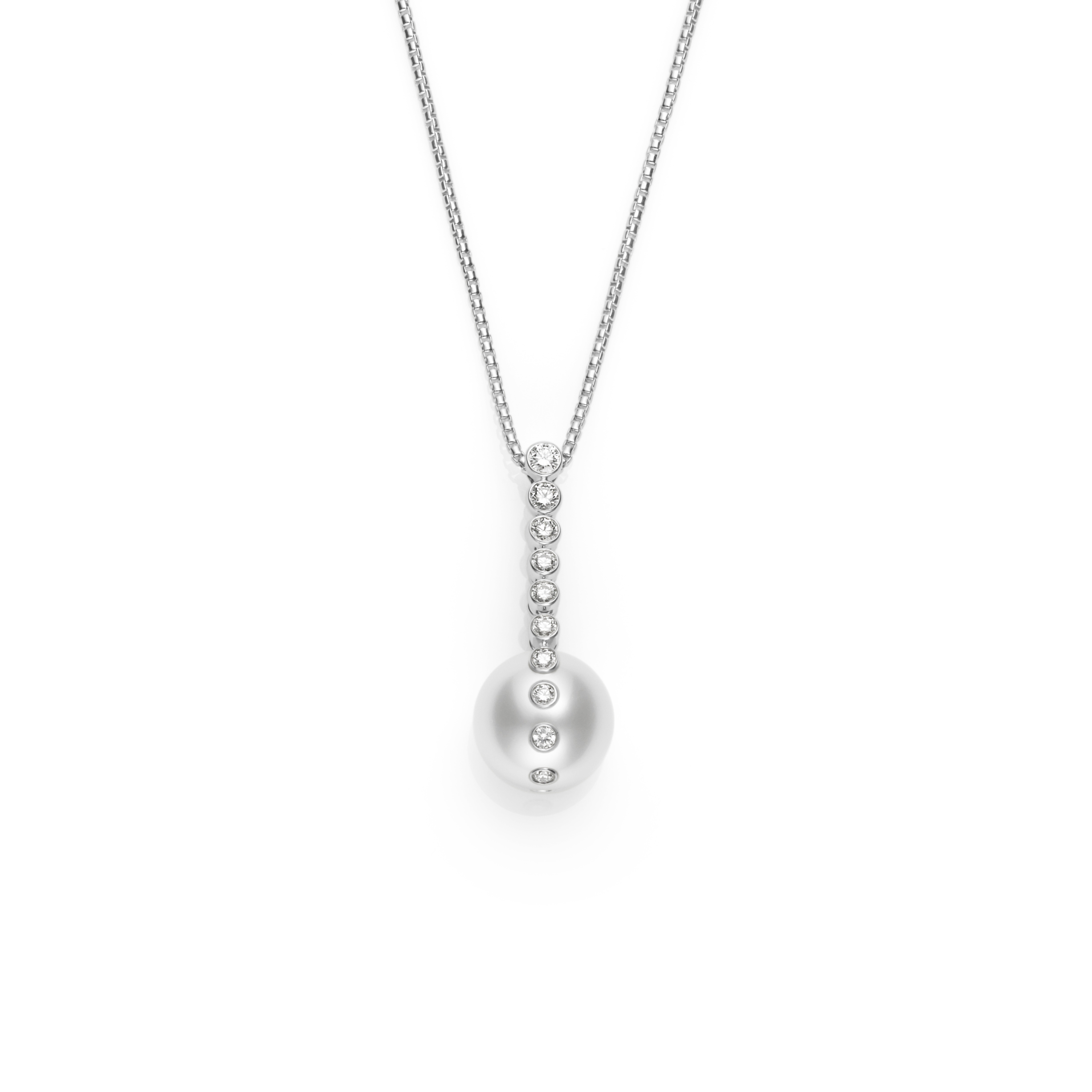 This necklace by Mikimoto is crafted from 18k white gold and features a 13mm white pearl and 0.70 total carats of diamonds.