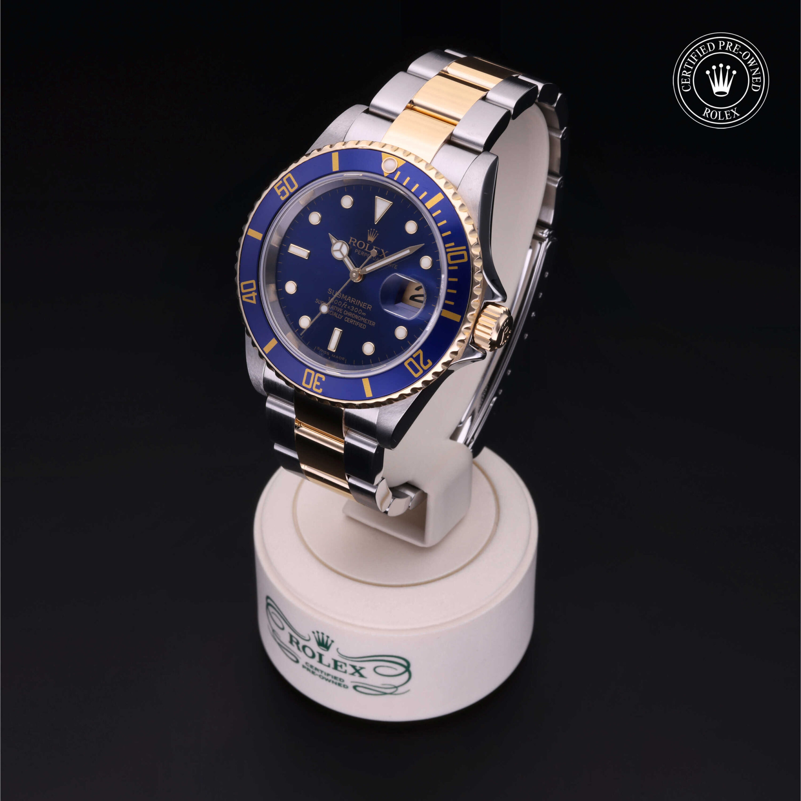 Oyster Perpetual Submariner Date rolex watch
